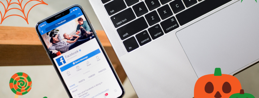 Ausgezeichnet.org spricht über verschiedene Möglichkeiten Halloween für Ihr Unternehmen zu nutzen und unterschiedliche Marketing-Ideen auf Social Media umzusetzen, das Bild zeigt einen Laptop und ein Smartphone mit einigen Stickern im Halloween-Style