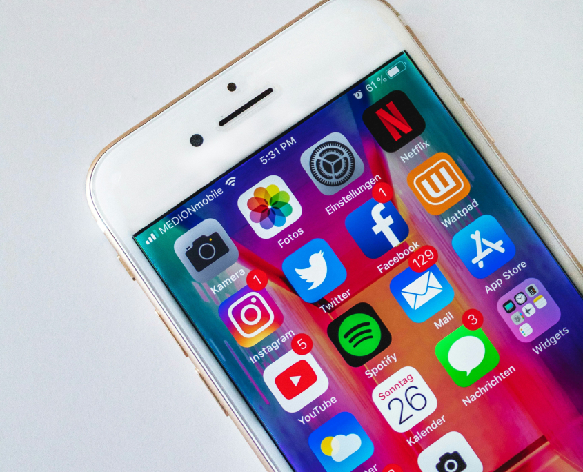 Bewertungsaufruf bei Social Media